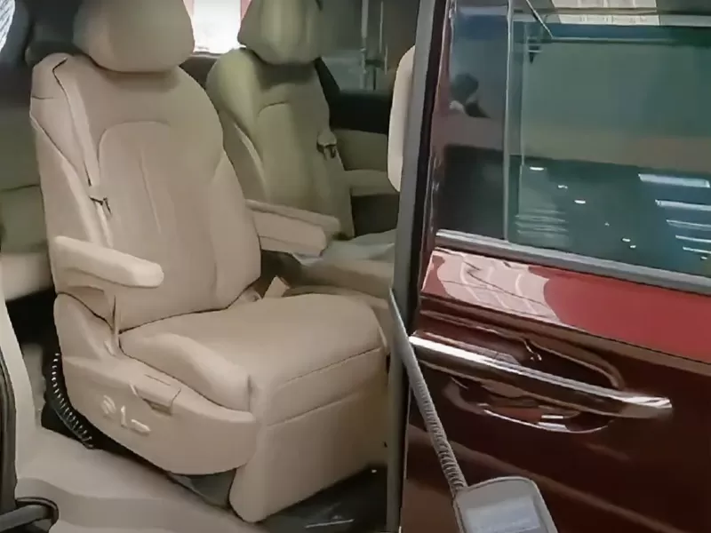 هذا المقعد الدوار Buick GL8 Avenir Modify Xinder-tech