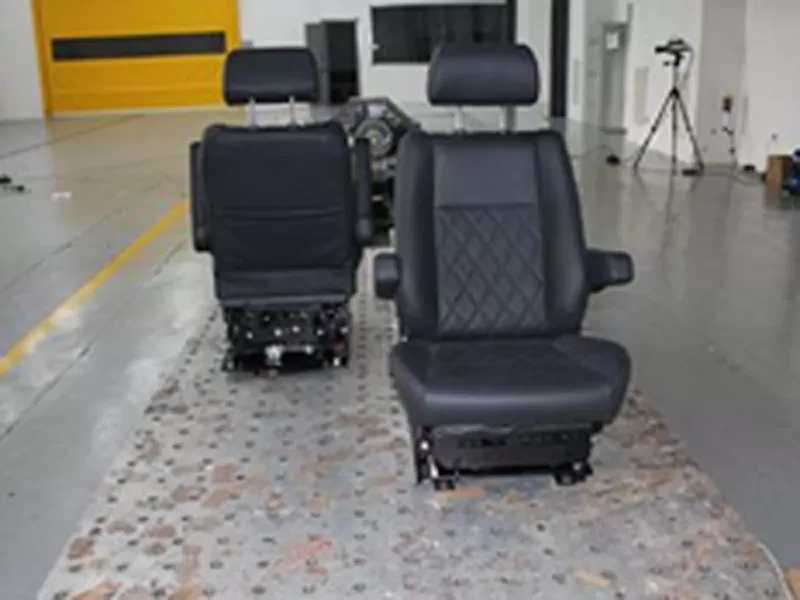اجتاز مقعد الرفع الدوار S-Lift اختبار التأثير